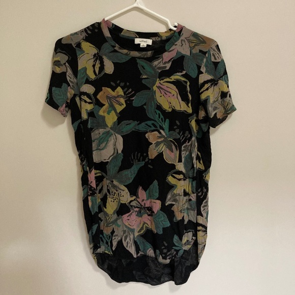 Wilfred Free T-Shirt - Picture 1 of 2